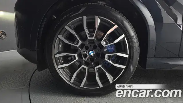 BMW X6 2025 — ფოტო 31/37