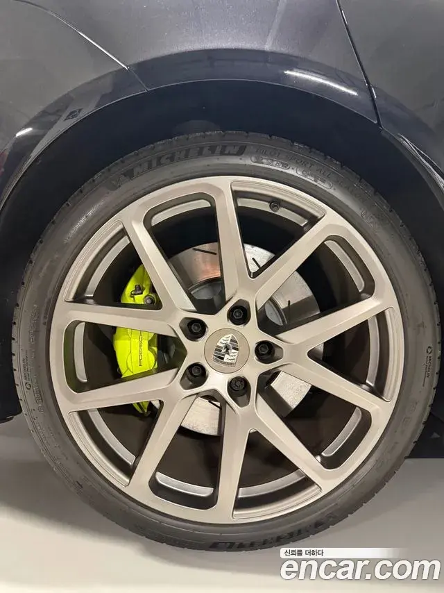 Porsche Panamera 2024 — Photo 8/20