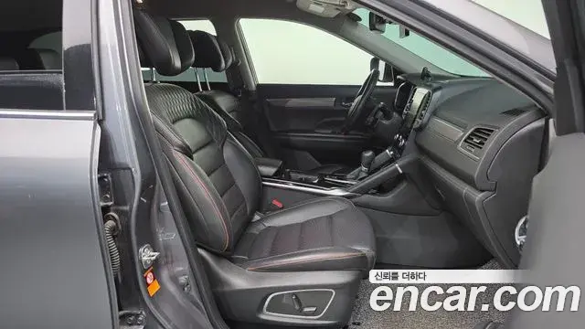 Renault Samsung QM6 2019 — ფოტო 23/34