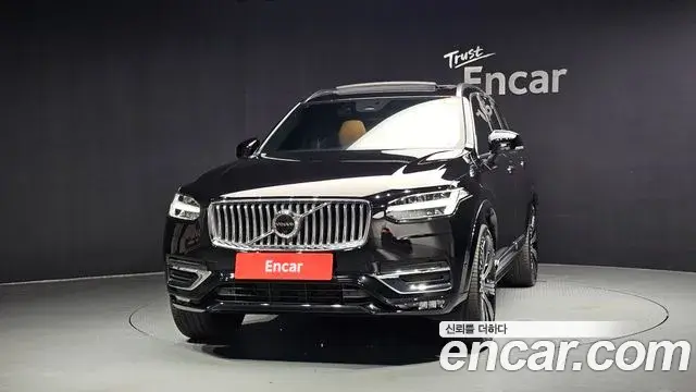 Volvo XC90 2023 — Фото 3/20