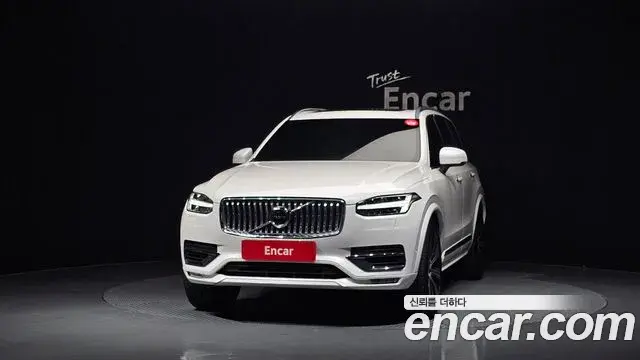 Volvo XC90 2021 — Фото 3/20