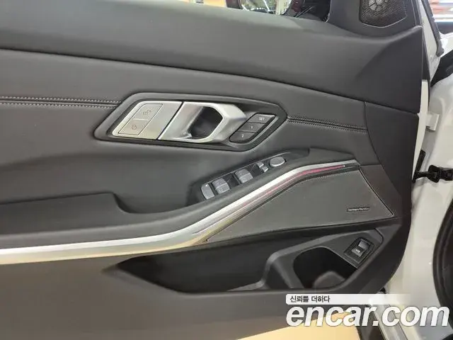 BMW M3 2025 — ფოტო 15/20