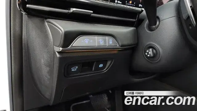 Genesis GV80 Coupe 2023 — Фото 16/20
