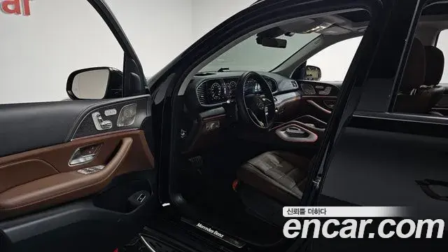 Mercedes-Benz GLE-Class 2025 — Şəkil 23/41