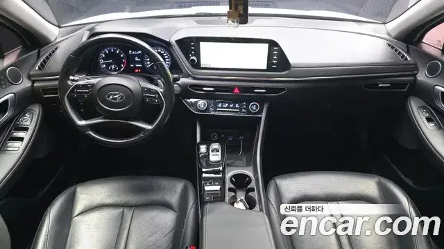 Hyundai Sonata 2019 — Фото 7/20