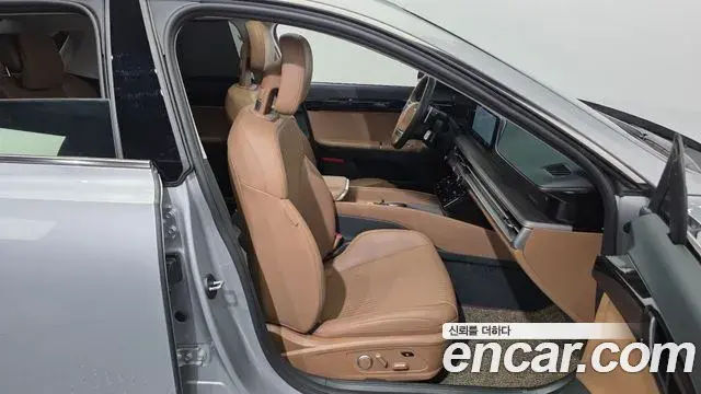 Hyundai Grandeur Hybrid 2023 — ფოტო 12/20