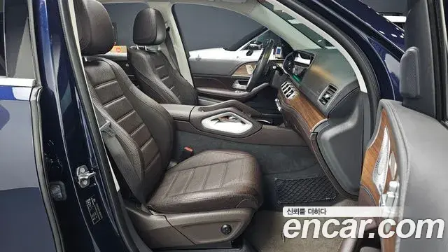 Mercedes-Benz GLE-Class 2020 — Şəkil 16/30