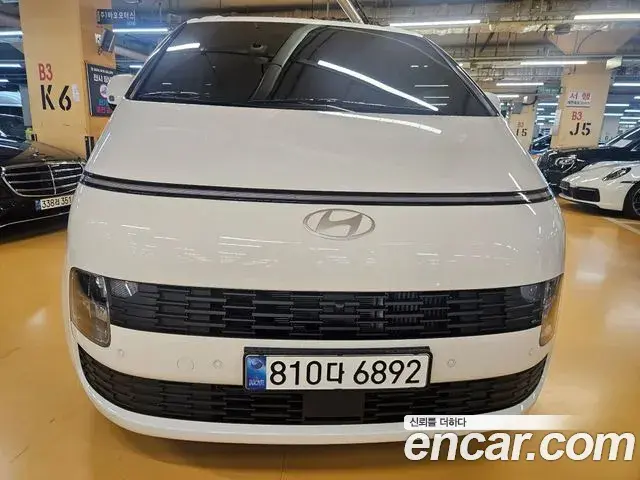 Hyundai Staria 2026 — Şəkil 3/20