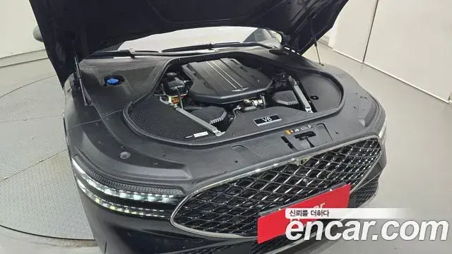 Genesis G90 2022 — ფოტო 6/32