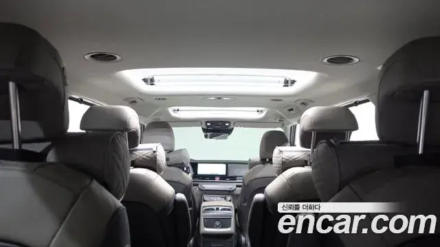Kia Carnival 2025 — ფოტო 7/35