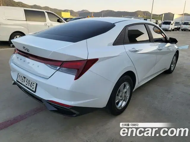 Hyundai Avante 2021 — Фото 3/19