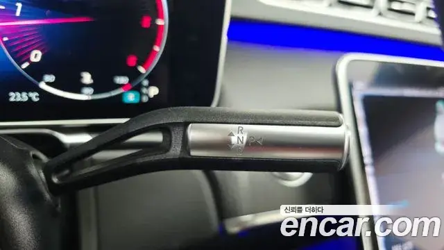 Mercedes-Benz S-Class, 2022