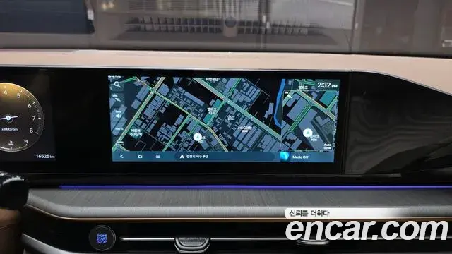 Hyundai Grandeur Hybrid 2025 — ფოტო 34/38