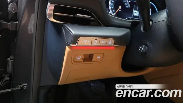 Genesis GV80 2020 — ფოტო 15/40