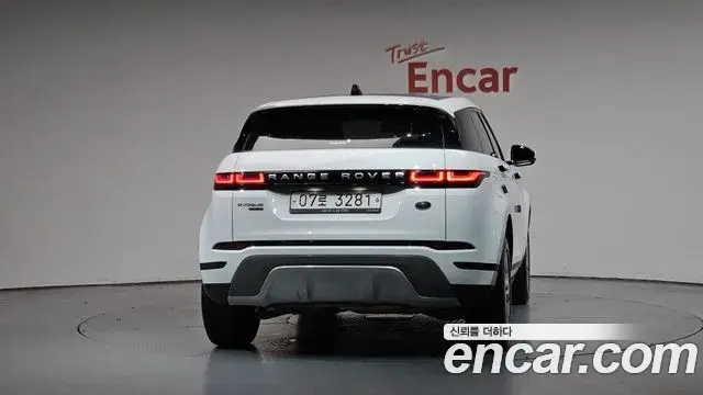 Land Rover Range Rover Evoque 2019 — Фото 4/20