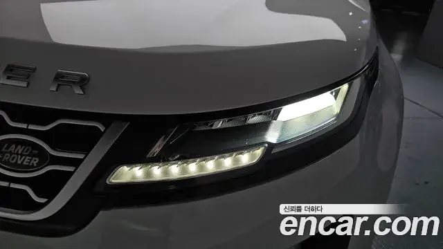 Land Rover Range Rover Evoque 2019 — Фото 15/20