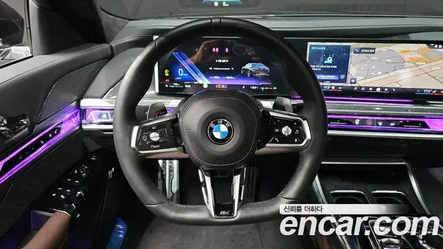 BMW 7 Series 2023 — ფოტო 5/20