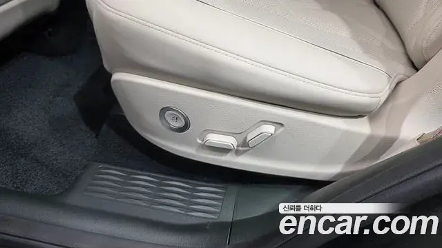 Genesis GV80 2024 — ფოტო 26/39