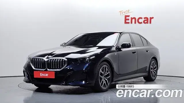 BMW 5 Series, 2024