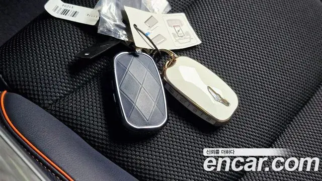 Genesis GV70 2024 — Photo 13/32