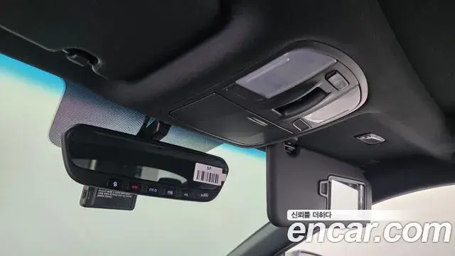 Hyundai Veloster 2019 — Фото 17/20