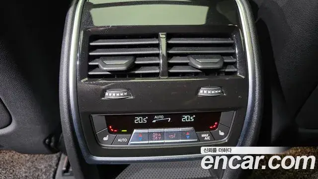 BMW X7 2024 — Photo 26/36