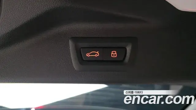 BMW X7 2024 — Photo 27/36