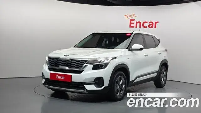 Kia Seltos 2021 — Фото 1/20