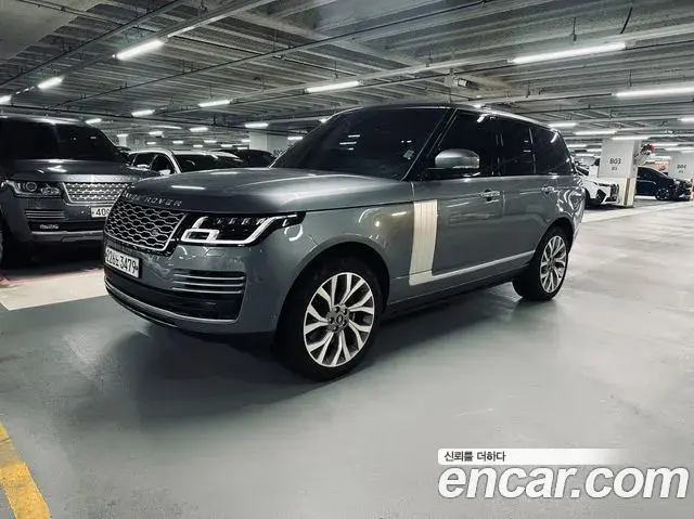 Land Rover Range Rover 2020 — Photo 9/20