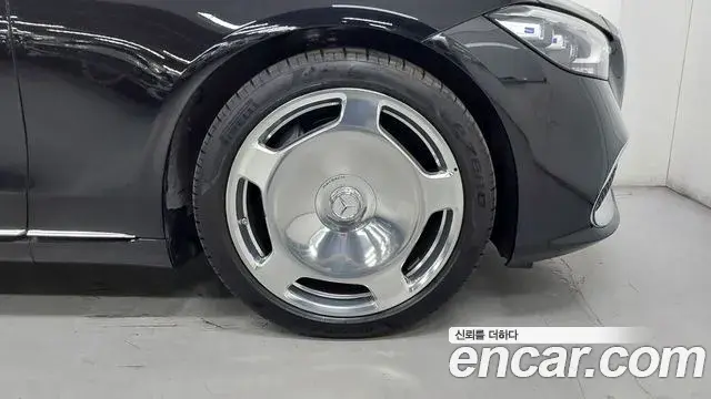 Mercedes-Benz S-Class 2025 — ფოტო 10/18
