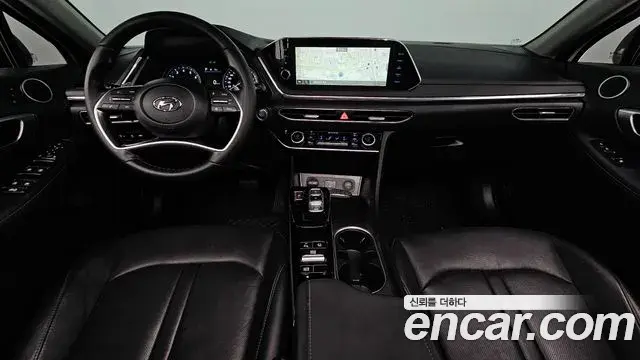 Hyundai Sonata 2022 — Фото 7/20