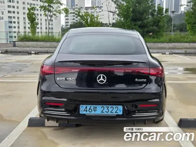 Mercedes-Benz EQS 2023 — Photo 4/17