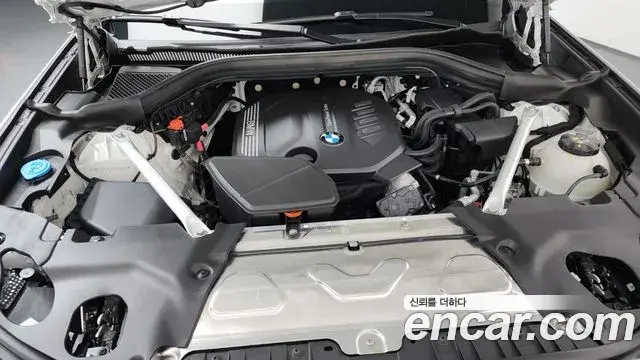 BMW X4 2025 — ფოტო 27/34