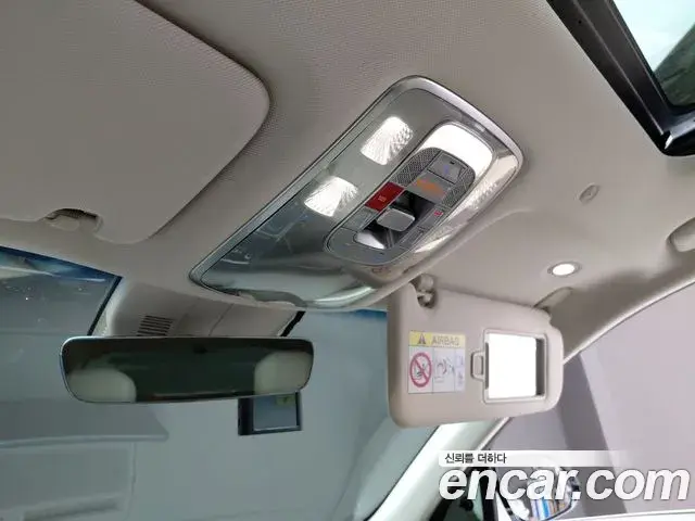 Genesis GV80 2022 — ფოტო 18/34