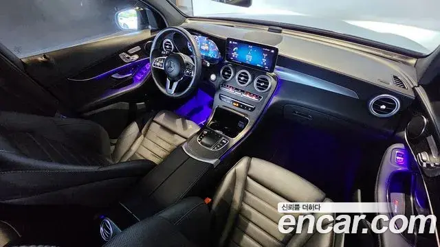 Mercedes-Benz GLC-Class 2023 — Фото 13/17