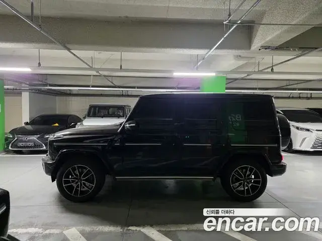 Mercedes-Benz G-Class 2025 — Фото 2/13
