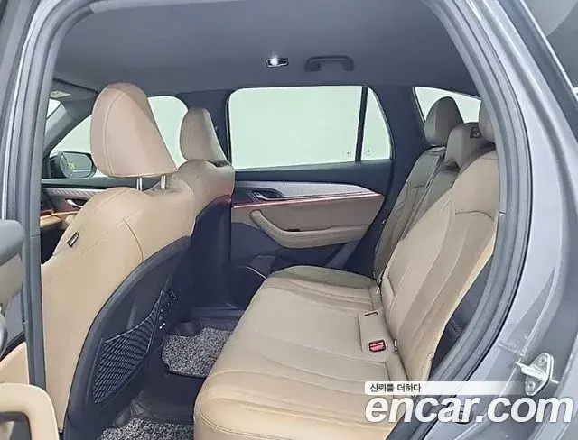 Renault Samsung Grand Koleos 2025 — Photo 13/19