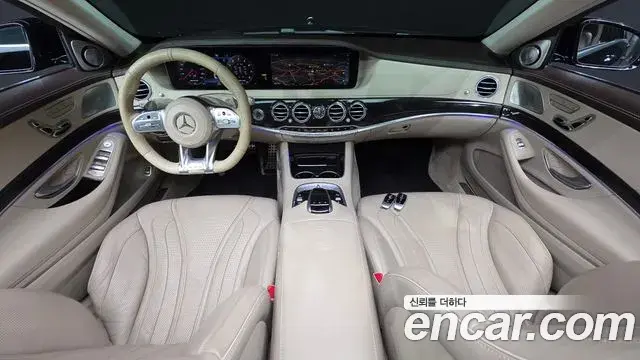 Mercedes-Benz S-Class 2018 — Photo 21/37