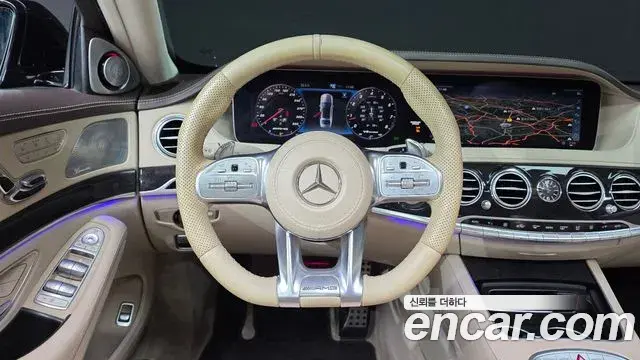 Mercedes-Benz S-Class 2018 — Photo 11/37