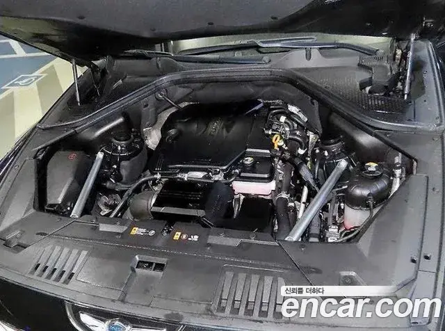 Genesis GV80 2021 — Photo 15/20