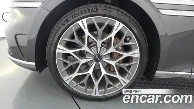 Genesis G90 2024 — Photo 10/39