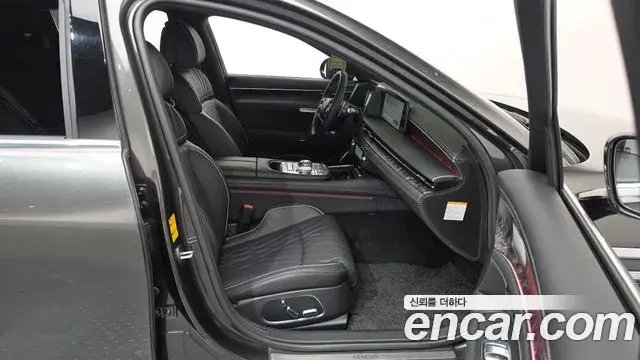 Genesis G90 2024 — Photo 25/39