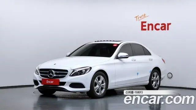 Mercedes-Benz C-Class 2018 — ფოტო 6/20