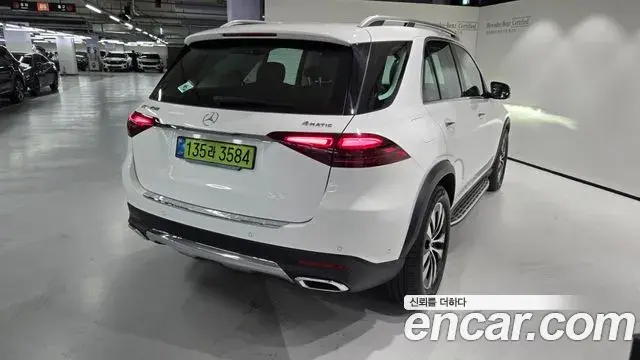 Mercedes-Benz GLE-Class 2026 — Фото 3/20