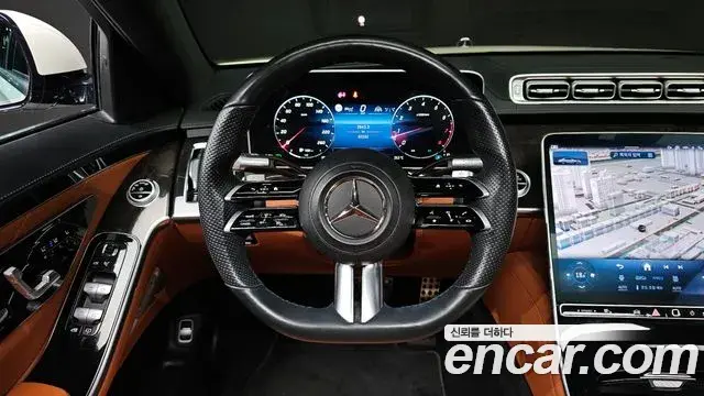 Mercedes-Benz S-Class 2021 — Photo 9/20