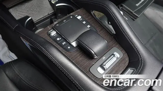 Mercedes-Benz GLE-Class 2021 — ფოტო 5/36