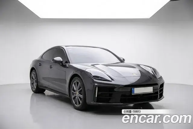 Porsche Panamera 2025 — Photo 2/20