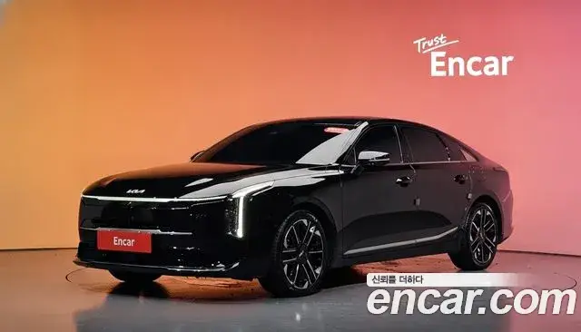 Kia K8, 2025