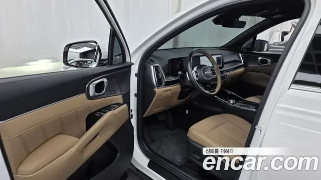 Kia Sorento 2023 — Фото 10/20