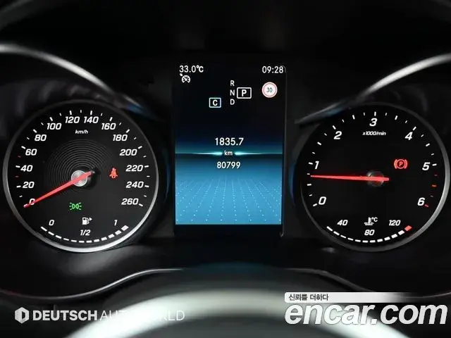 Mercedes-Benz C-Class 2019 — Photo 2/20